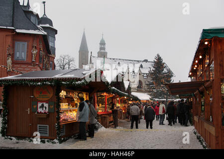 Marché de Noël à Goslar, Basse-Saxe, Allemagne. Banque D'Images