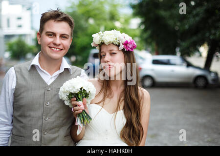 Couple heureux mariage. Happy senior couple having fun. Banque D'Images