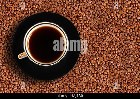 Tasse à café et haricots verts Banque D'Images