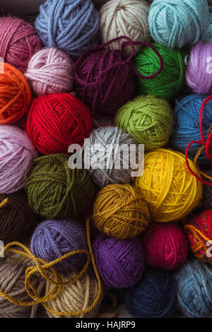 Boules colorées de la laine Banque D'Images