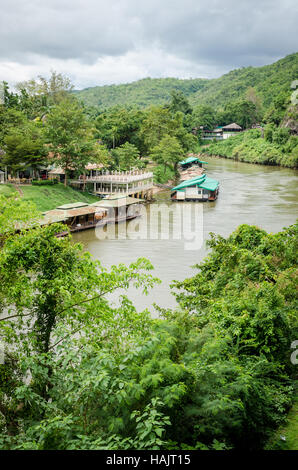 La Thaïlande vue panoramique sur la rivière Kwai et du paysage Banque D'Images