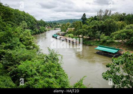 La Thaïlande vue panoramique sur la rivière Kwai et du paysage Banque D'Images