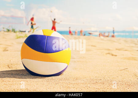 Beach-volley ball dans les sables Banque D'Images