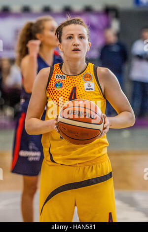 Gdynia, Pologne. 19Th Mar, 2016. Olha Dubrovina # 4 de l'Astana Tigers en action lors d'une ligue de basket-ball des femmes d'Europe orientale (EEWBL) Groupe B match entre les tigres d'Astana (Kazakhstan) et panier Gdynia (Pologne) équipes. Credit : Michal Fludra/Alamy Live News Banque D'Images