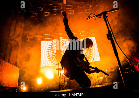 Bournemouth, Royaume-Uni. 09Th Dec 2016. Kula Shaker live à l'O2 Academy Bournemouth Crédit : Charlie Raven/Alamy Live News Banque D'Images