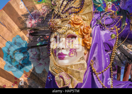 Venise, Italie - 26 février 2011 : Carnaval de masque de luxe Banque D'Images