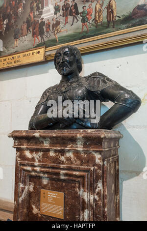 Un buste de François Premier en armure au Château de Chambord. Banque D'Images