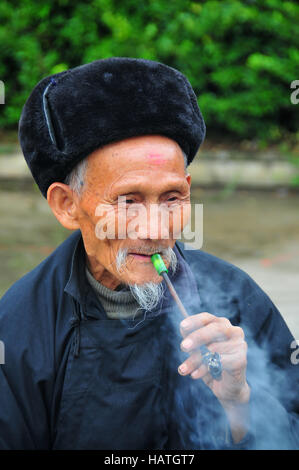 Matang Gejia Dong Village people dans la province de Guizhou de Chine ont des coutumes. Banque D'Images