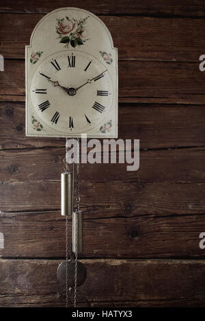 Horloge Bouclier Forêt Noire 8 Jours de Fonctionnement par Rombach & Haas