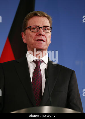 John Kerry rencontre FM Allemand Westerwelle. Banque D'Images