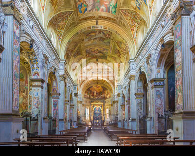 CREMONA, ITALIE - 24 MAI 2016 : La nef de l'église baroque Chiesa di San Sigismondo Banque D'Images
