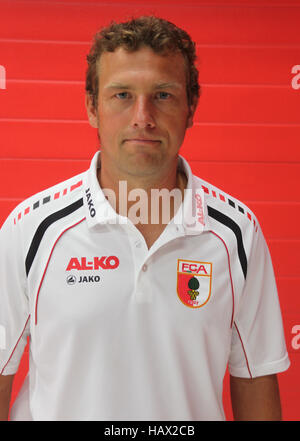 Markus Weinzierl (FC Augsburg) Banque D'Images