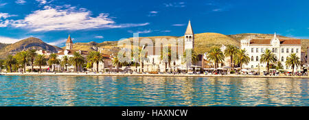Trogir, site du patrimoine mondial de l'image panoramique en Dalmatie, Croatie Banque D'Images