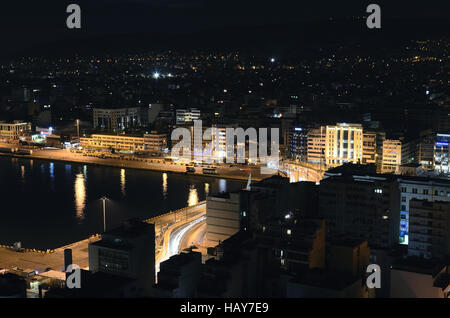 Photos du plus haut bâtiment d'Athènes et une fois dans les Balkans Banque D'Images