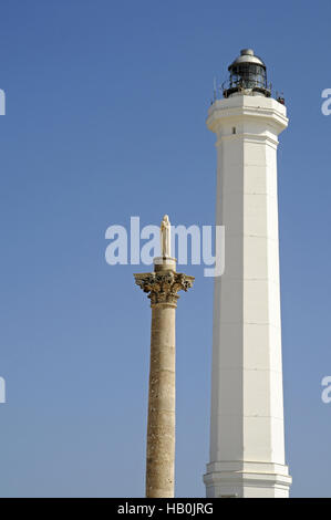 La colonne mariale, phare, Leuca, Italie Banque D'Images