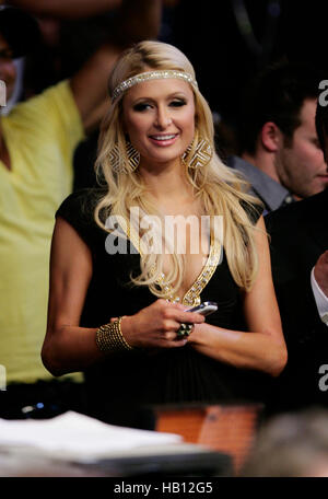 Paris Hilton assiste à l'UFC 114 le 29 mai 2010 à Las Vegas, Nevada. Photo par Francis Specker Banque D'Images