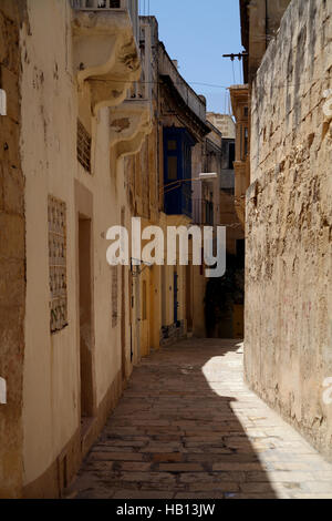 Vue verticale de ruelle de Mdina Malte Banque D'Images