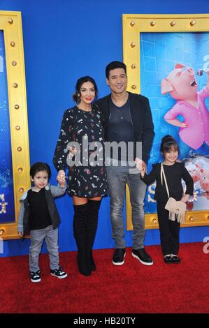 Los Angeles, CA, USA. 19Th Mar, 2016. Mario Lopez aux arrivées pour chanter Premiere, L.A. Vivre, Los Angeles, CA le 3 décembre 2016. Credit : Elizabeth Goodenough/Everett Collection/Alamy Live News Banque D'Images