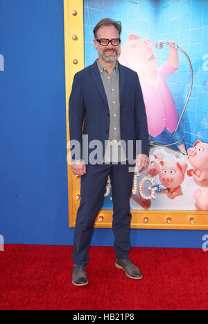 Los Angeles, CA, USA. 06Th Dec, 2016. Joby Talbot, à première de Universal Pictures' 'Sing' sur Pacific Theatres au Théâtre de Microsoft, Californie le 03 décembre 2016. Credit : Faye Sadou/media/Alamy Punch Live News Banque D'Images