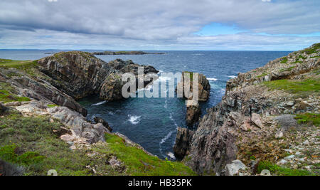 D'énormes affleurements de roches et de blocs le long de la côte du cap Bonavista à Terre-Neuve, Canada. Banque D'Images