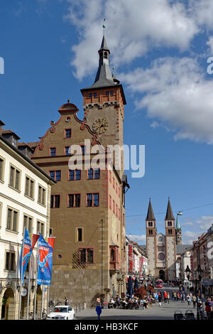 Ancien hôtel de ville de Würzburg et dome Banque D'Images