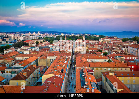 Les toits de la vieille ville de Zadar en antenne Banque D'Images