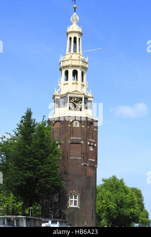 La Montelbaanstoren à Amsterdam, Pays-Bas Banque D'Images