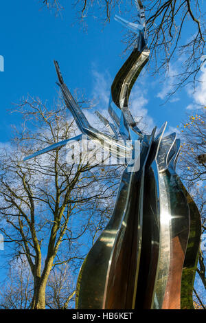 Arbre généalogique métal sculpture (sans titre) par Anya Gallaccio, 2016. Whitworth Art Gallery, Whitworth Park, Manchester, England UK Banque D'Images