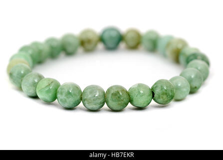 Bracelet Jade isolated on white Banque D'Images