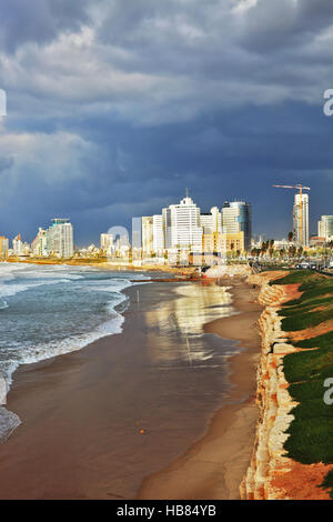 Plage à Tel Aviv Banque D'Images