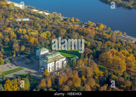 Vue aérienne, à feuilles automnales Baldeneysee, Villa Huegel, Villa Hügel, ancienne résidence Krupp, Essen, Ruhr, Banque D'Images