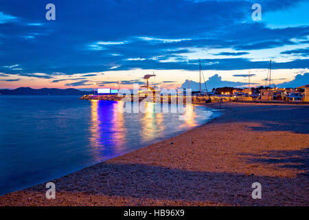 Plage de Zadar et marina soir voir Banque D'Images