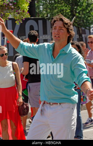 Chef du Parti libéral fédéral, Justine Trudeau prend part à la parade de la fierté de Montréal Banque D'Images