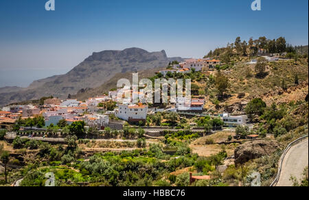 Photo d'une belle petite ville de Fataga à Gran Canaria, Îles Canaries, Espagne Banque D'Images