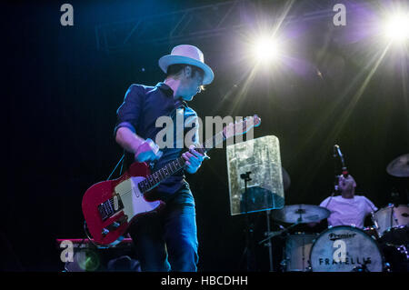 Bournemouth, Royaume-Uni. 9Th Jul 2016. Henri Salvador en concert au O2 Academy Bournemouth Crédit : Charlie Raven/Alamy Live News Banque D'Images