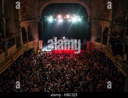 Bournemouth, Royaume-Uni. 9Th Jul 2016. Henri Salvador en concert au O2 Academy Bournemouth Crédit : Charlie Raven/Alamy Live News Banque D'Images