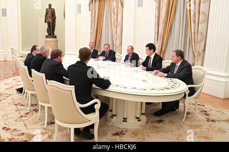 Moscou, Russie. Le 06 Dec 2016. Le président russe Vladimir Poutine au cours d'une réunion avec le Secrétaire Général du Conseil de l'Europe Thorbjorn Jagland au Kremlin, le 6 décembre 2016 à Moscou, Russie. Credit : Planetpix/Alamy Live News Banque D'Images