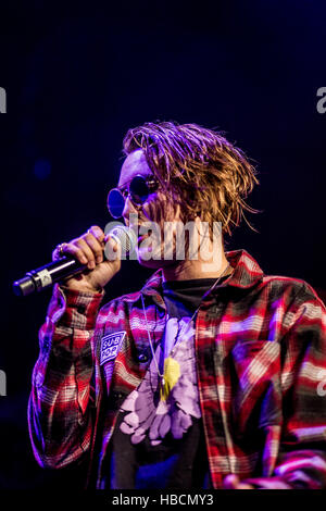 Le Minnesota, USA. 5 Décembre, 2016. Gnash fonctionne à l 101,3 KDWB's Jingle Ball 2016 présentée par Capital One à l'Xcel Energy Center. à St Paul, Minnesota. © l'accès Photo/Alamy Live News Banque D'Images