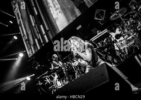 Le Minnesota, USA. 5 Décembre, 2016. Tove Lo effectue au 101,3 KDWB's Jingle Ball 2016 présentée par Capital One à l'Xcel Energy Center. à St Paul, Minnesota. © l'accès Photo/Alamy Live News Banque D'Images