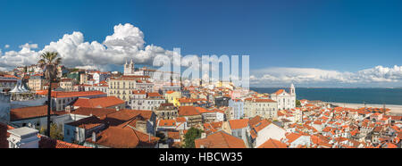 Vue panoramique sur le centre de Lisbonne, Portugal Banque D'Images