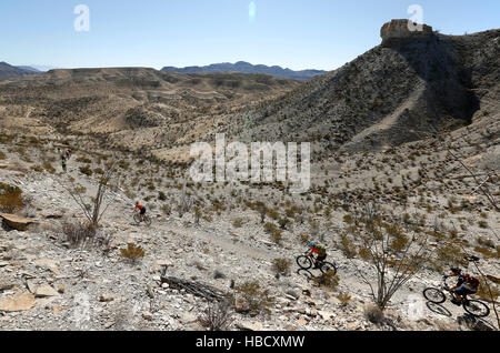 Vtt Big Bend Ranch State Park dans l'ouest du Texas. Banque D'Images