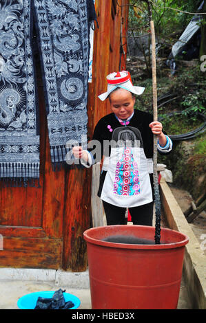 Matang Gejia Village Dong et son peuple dans la province du Guizhou en Chine sont une destination culturelle intéressante pour les touristes. Banque D'Images