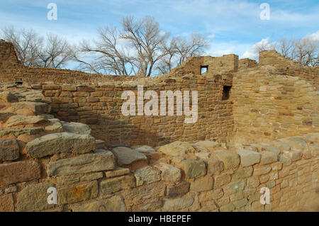 Détail structurel, la ruine de l'Anasazi Hisatsinom Chacoan complexe, Aztec Ruins National Monument, Aztec, Nouveau Mexique Banque D'Images