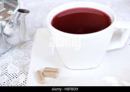 Hibiscus tea ou médecine Banque D'Images