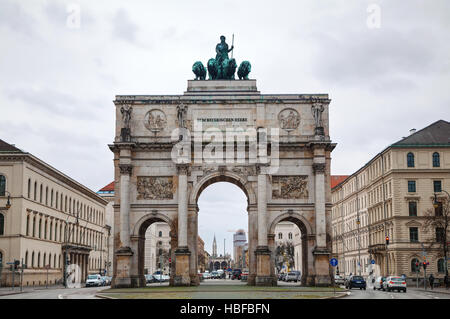 La victoire de triomphe (Siegestor) à Munich, Allemagne Banque D'Images