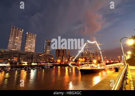 Puerto Madero de Buenos Aires Banque D'Images