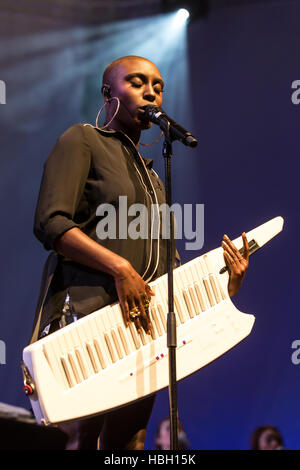 Laura Mvula Banque D'Images