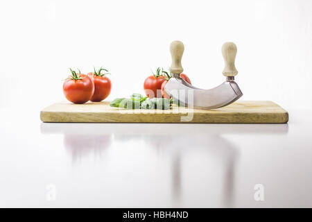 Basilic tomates italiennes de la salade - aime Banque D'Images