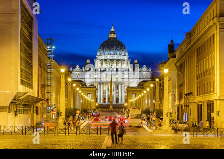 Basilique Saint Pierre, Rome, Italie Banque D'Images