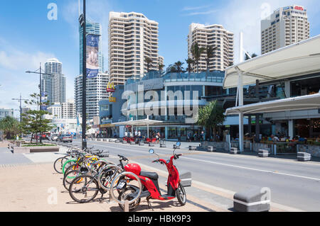 L'Esplanade, Surfers Paradise, ville de Gold Coast, Queensland, Australie Banque D'Images